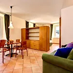 San Giusto Apartahotel