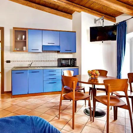 San Giusto Aparthotel 4*