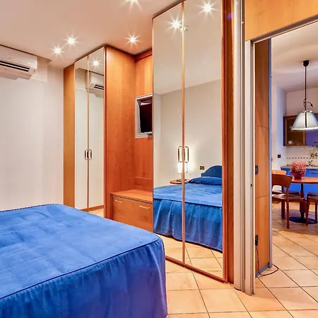 San Giusto Apart Otel 3*