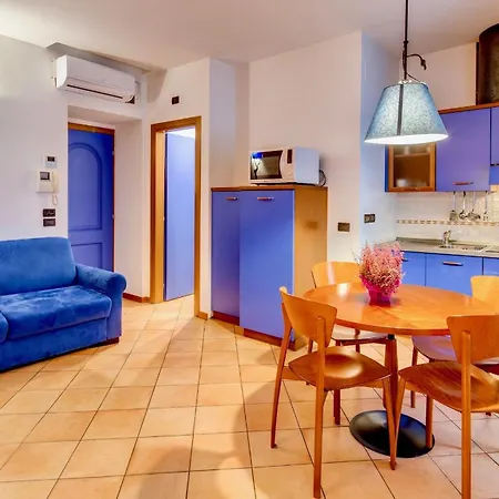 San Giusto Aparthotel 4*