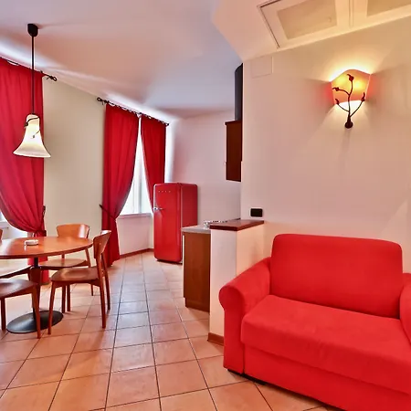 San Giusto Apartahotel 4*