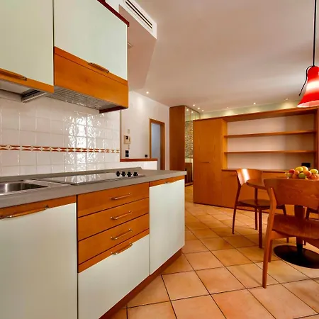 Hotel apartamentowy San Giusto Triest