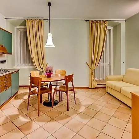 Lejlighedshotel San Giusto 3*